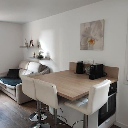 Charmant Appartement 2 Pieces Proche Disneyland Villeneuve-Saint-Denis Extérieur photo